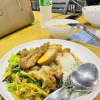 ฟู๊ด วิลล่า ตลาดของกินหาดใหญ่