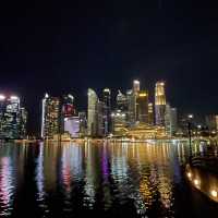 strolling around singapore