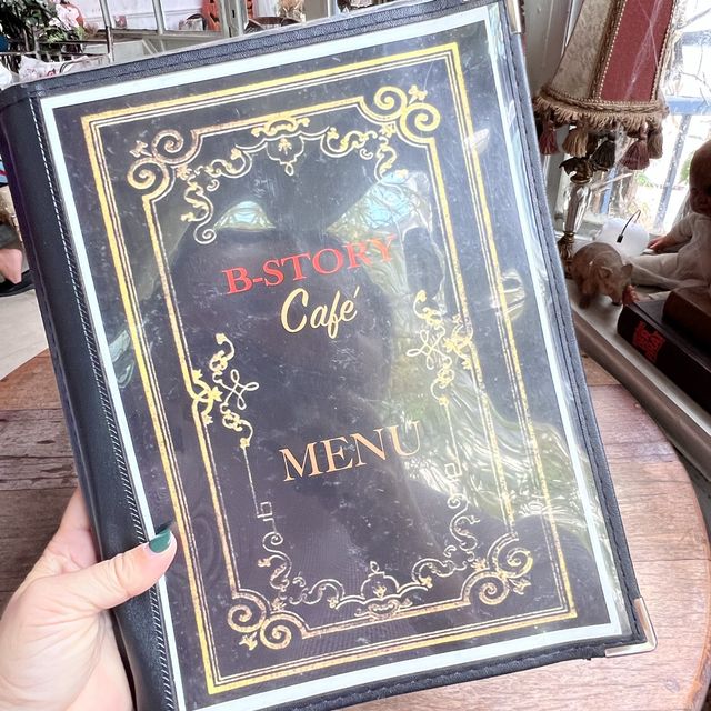 Instagrammable cafe to visit in Bangkok