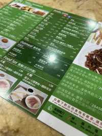 澳門🇲🇴地道推介👍🏻平民餐廳新鴻發美食😍人氣豬扒包