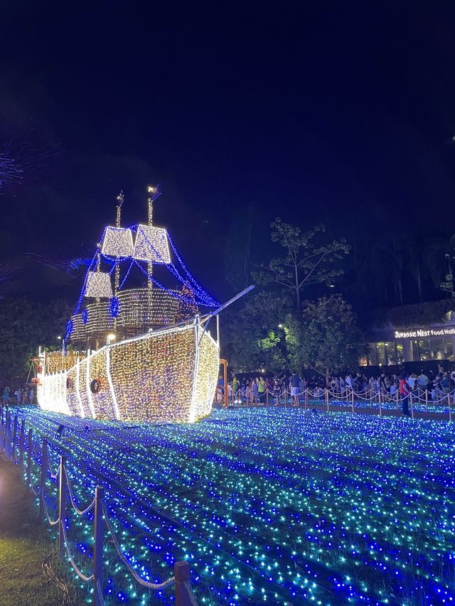 Holly Roger Ship at Christmas Wonderland