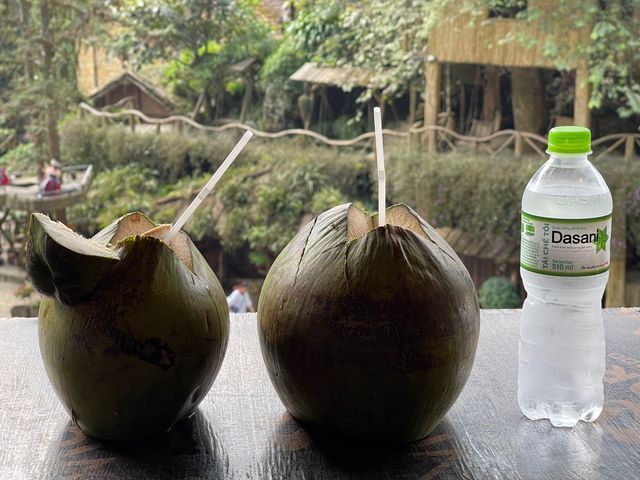 Dung Thu Restaurant ร้านอาหารในหมู่บ้านกั๊ตกั๊ต