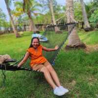 Mangrove Beach Cafe'
