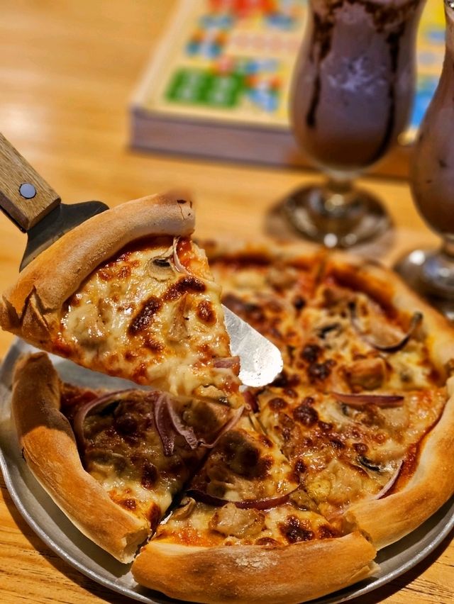 滿滿回憶的樓上board game Café🍝 