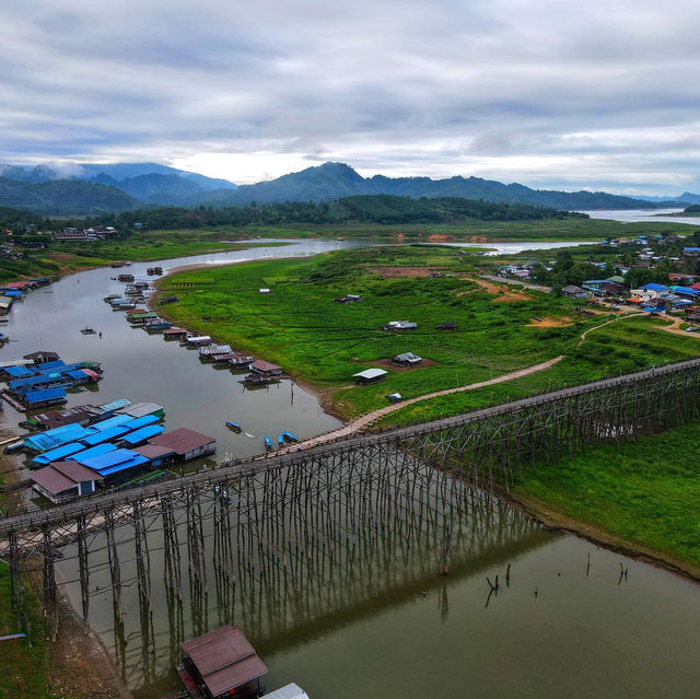 สะพานอุตตมานุสรณ์ (สะพานมอญ) 