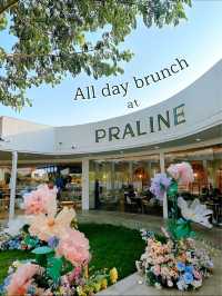 All day brunch at Praline 🍳🥞🥓