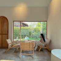   Khaam Khaoyai