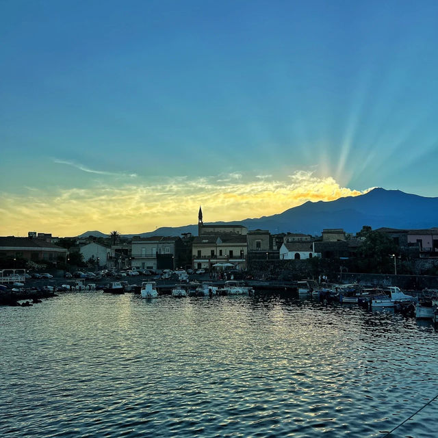 南浜海水浴場：海濱浴場的暢快時光