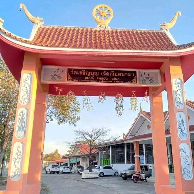 วัดเสาเดียว "วัดเจริญบุญ"