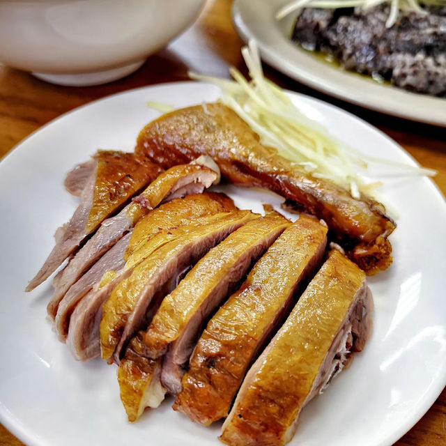 「鴨肉扁」經典美食代表，風味絕佳