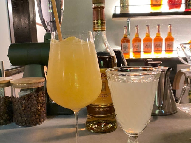 【福岡カフェバー】お店で栽培したミントを自分で摘める！楽しいカフェバー