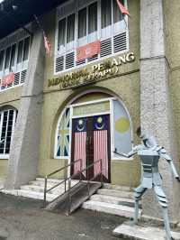 The World War II Memorial: Kerapu Bank