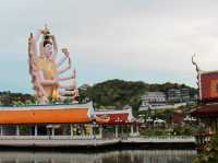 Stunning Temple in Koh Samui