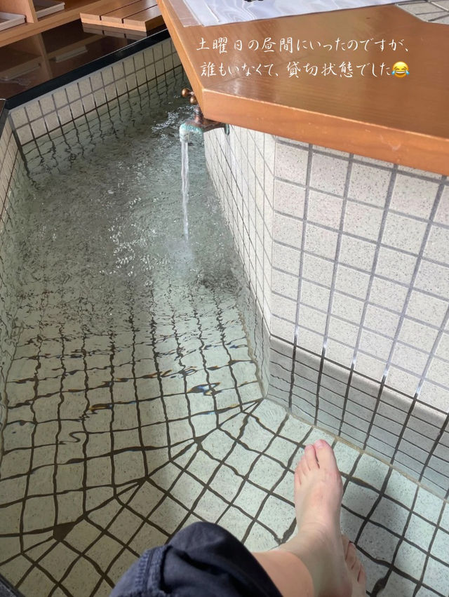 新潟旅行の際におすすめ♨️無料で天然温泉の足湯に入れる！