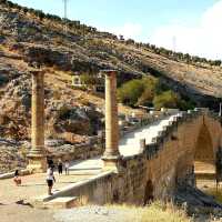 **🌄 Discover the Majesty of Mount Nemrut! 🇹🇷**