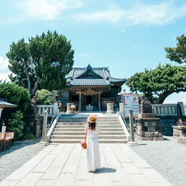 【裏手には海!?】美しすぎる森戸神社✨