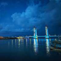 🇲🇾 Discover Terengganu’s Iconic Drawbridge on a Scenic Cruise