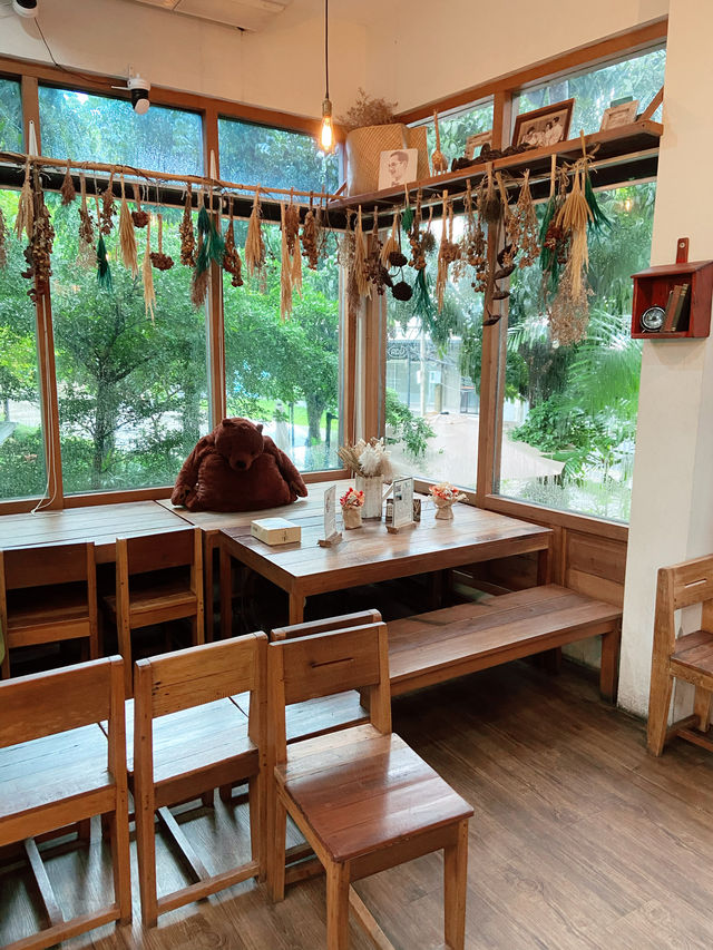 Bluetamp Cafe