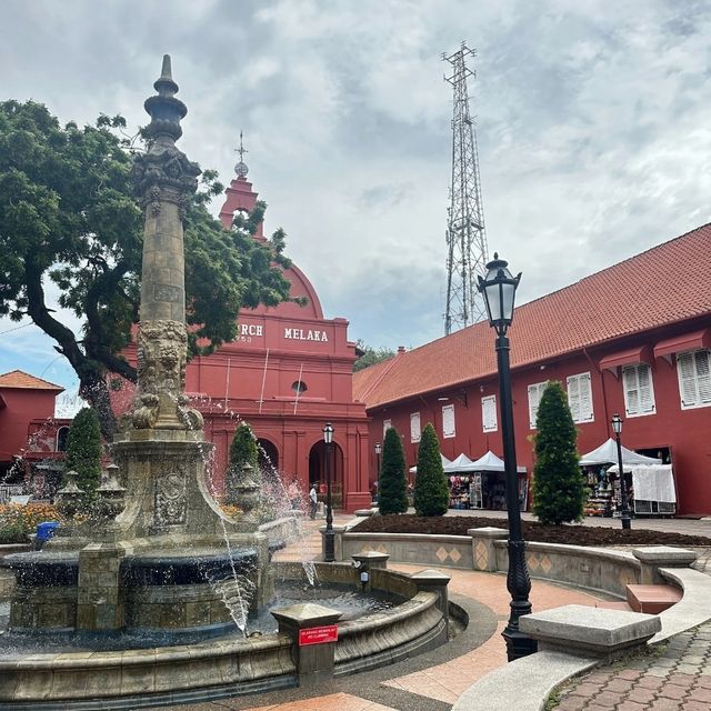 🎗 Red Square (Dutch Square)