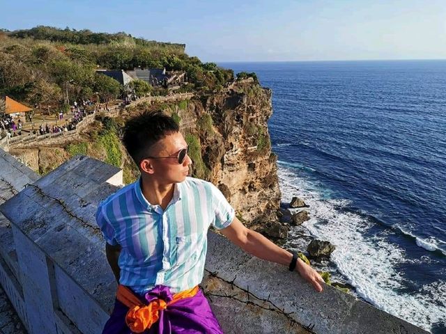 Sunset Splendor: A Day Tour to Tanah Lot and Uluwatu Temple