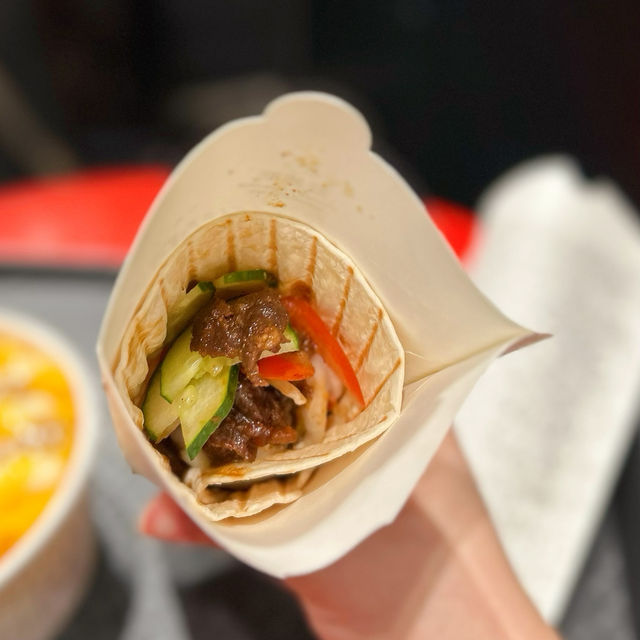 人氣烤卷專門店🌯