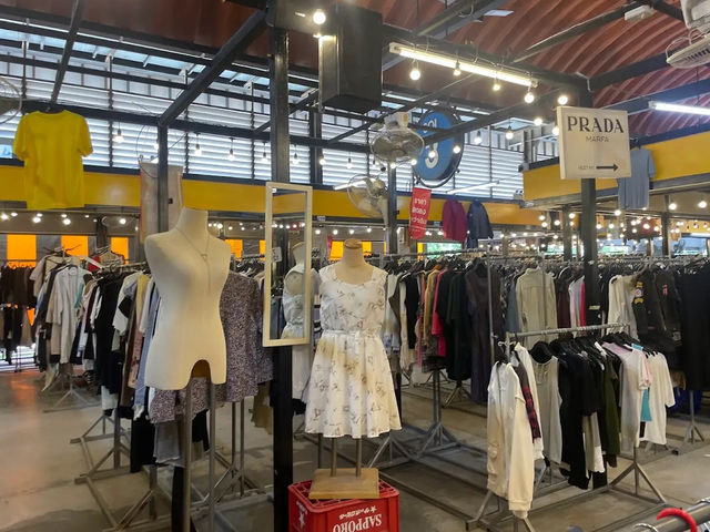 “ไมอามี่ บางปู” ตลาดของมือสองจากญี่ปุ่น