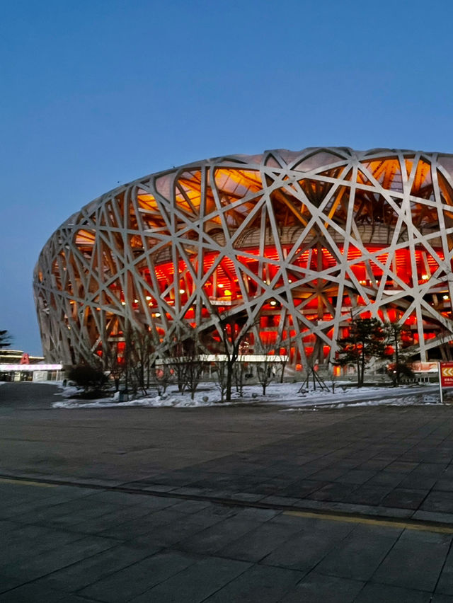 Beijing’s Modern Marvels Illuminated: A Night Journey from Olympic Grandeur to Guomao’s Skyline