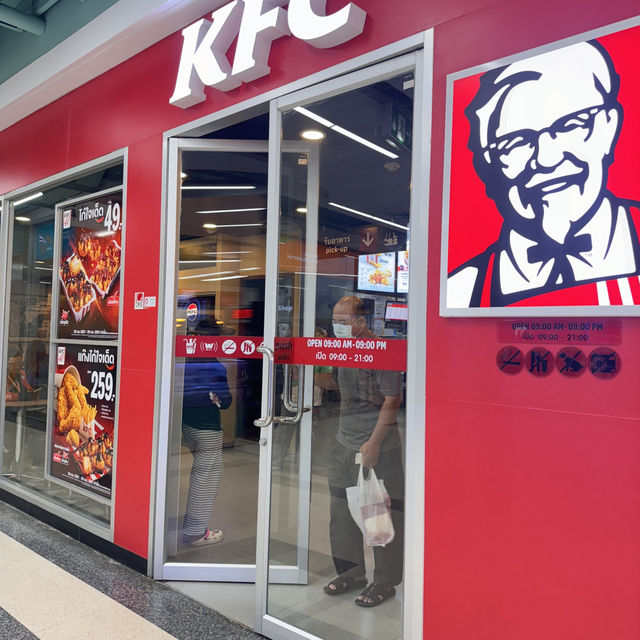 KFC ðāļŠāļēāļāļēāļāļīāđāļāļāļĩāļāļĨāļāļāļŦāļ āļāļąāļāļāļļāļĢāļĩ