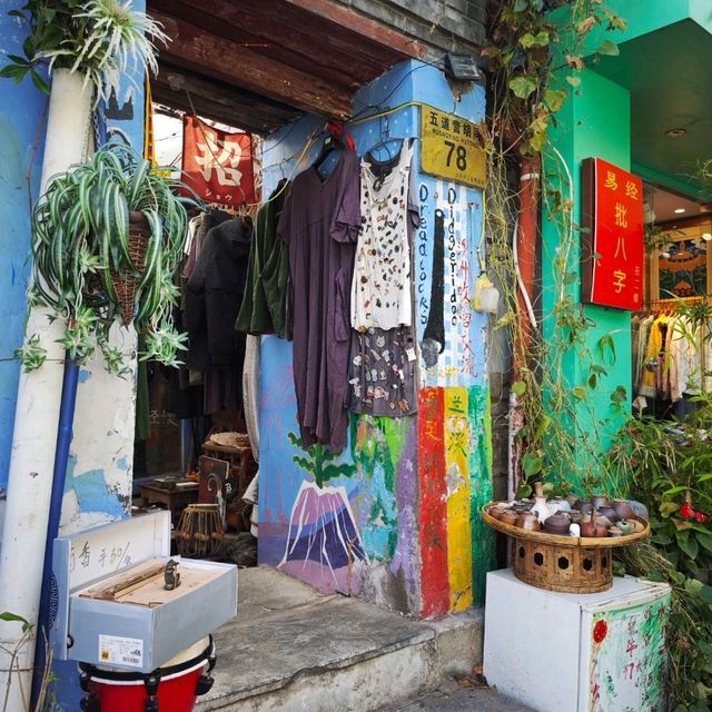 Experience local life in Beijing Beijing is "Hutong culture"