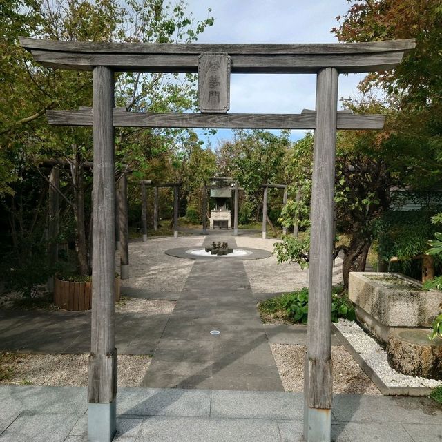 JR博多駅ビルの屋上展望台「つばめの杜ひろば」