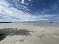 Bintan Resorts - Mainly for Tourist 