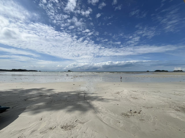 Bintan Resorts - Mainly for Tourist 