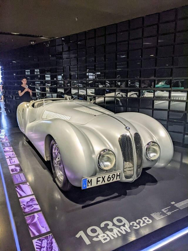 汽車迷的天堂：慕尼黑BMW博物館