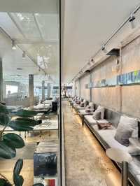 Laze BKK คาเฟ่ชิคๆที่ซอยสุทธิสาร