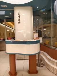 海運韓式Cafe，必點鬆軟梳乎厘班戟