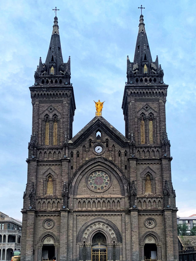 St. South Church (沈阳小南教堂) in Shenyang: A Beautiful Blend of History and Architecture