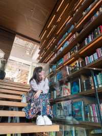 枚方T-SITE🪄︎︎大好きな📕に囲まれて♡ポップアップストアも期間限定の映えスポット💫