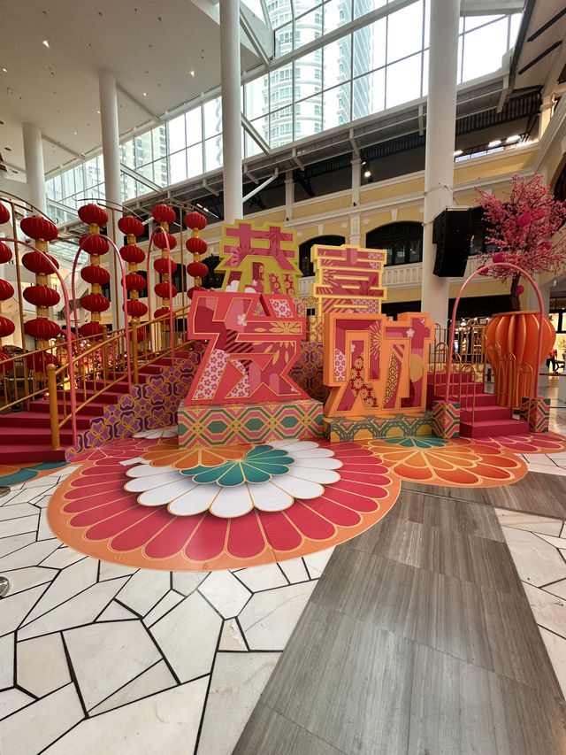 Gurney Paragon: A Kaleidoscope of CNY Cheer