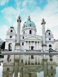 Carls Church, one of the most beautiful landmarks in Vienna🇦🇹