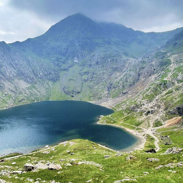 Conquering Snowdon: My Thrilling Hike to Wales’ Highest Peak!