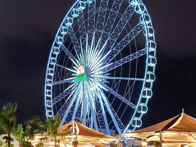Asiatique Sky 摩天輪／夜市