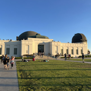 If you climb up to the Griffith Observatory, you can watch La La Land in no time!