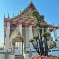 ขอขมากรรมที่วัดสุทัศน์