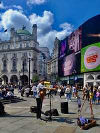 皮卡迪利圓環（Piccadilly Circus）徒步耍廢