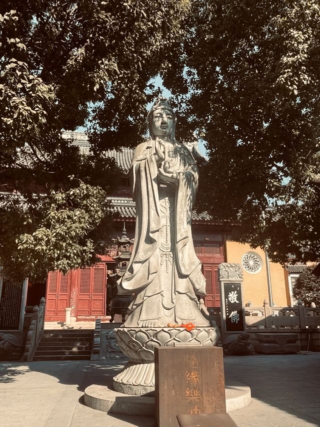 Mingyue Temple: Showcasing Traditional Skills of Water Town Women