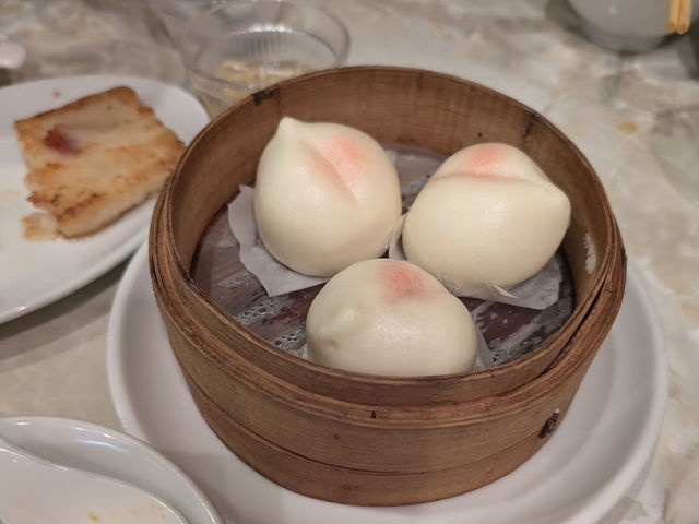 横浜中華街🤍【広東料理飲茶食べ放題専門店 龍興飯店 中華街本店】