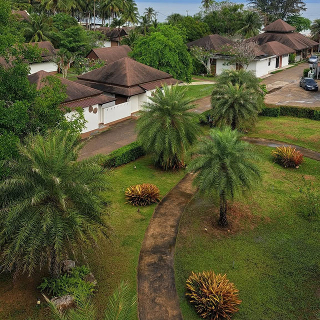 Nana Beach Resort 