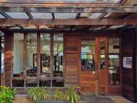 LIFE Roaster - คาเฟ่เอาใจคอกาแฟ