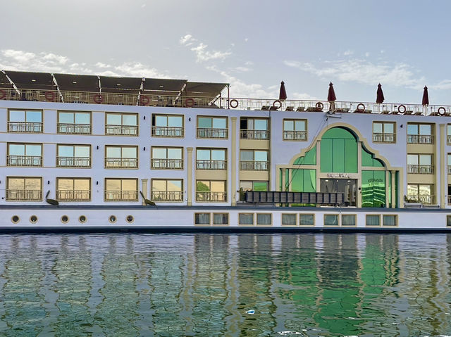 A 6-day Nile River cruise from Luxor to Aswan through Egypt’s incredible history👫😎❤️