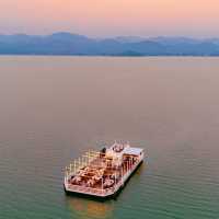 Leaf Lake Kan Resort - ลีฟ เลค กาญจน์ รีสอร์ท